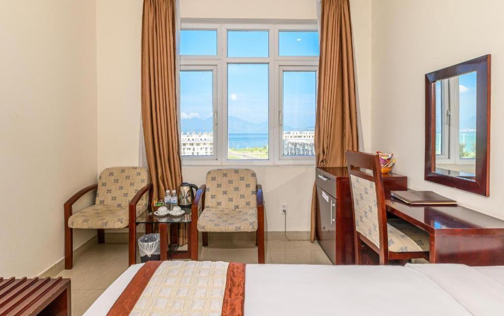 Ocean View Danang Hotel Экстерьер фото