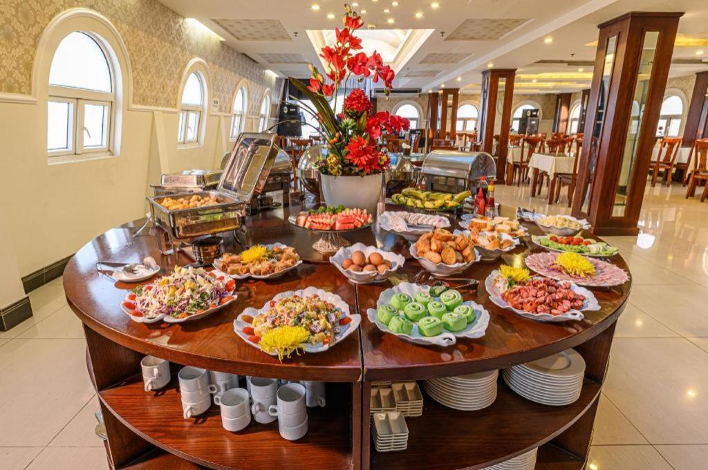 Ocean View Danang Hotel Экстерьер фото